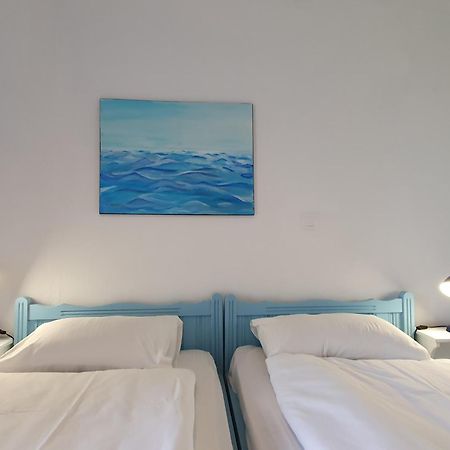 Babis & Popi Rooms And Studios Frangocastelo Екстер'єр фото